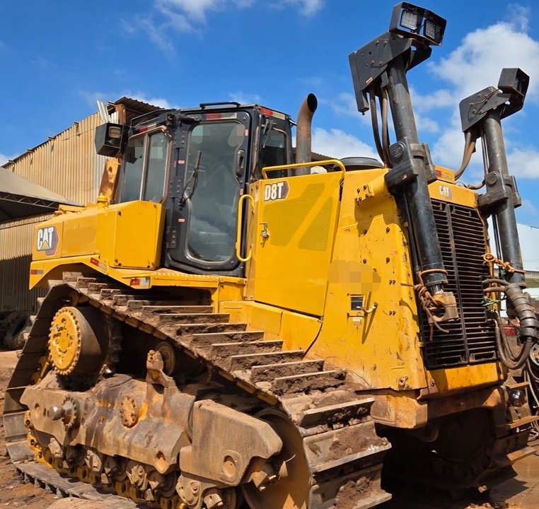 Trator de Esteira Caterpillar D8T ano 2021