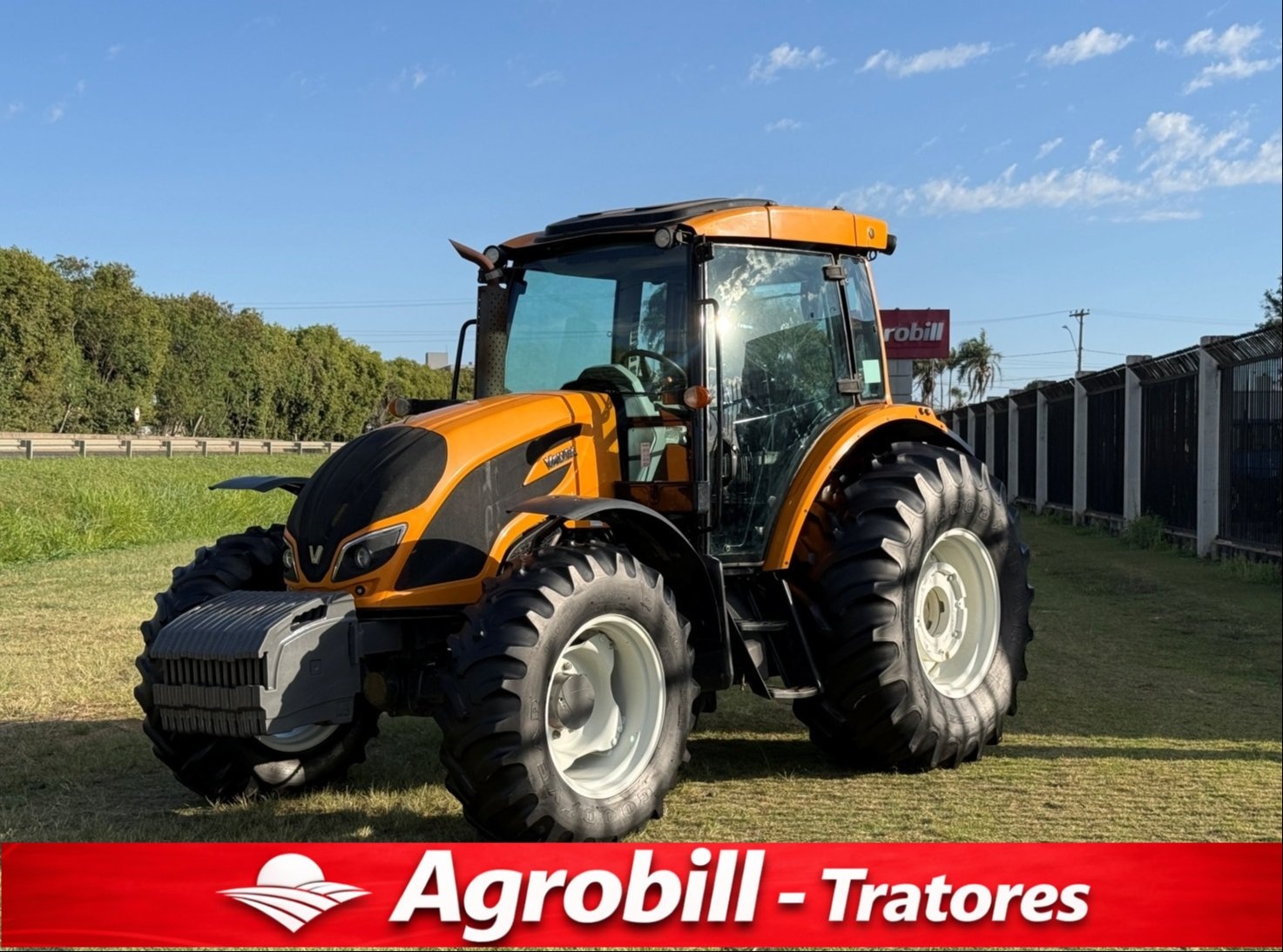 Trator Valtra A134 ano 2022