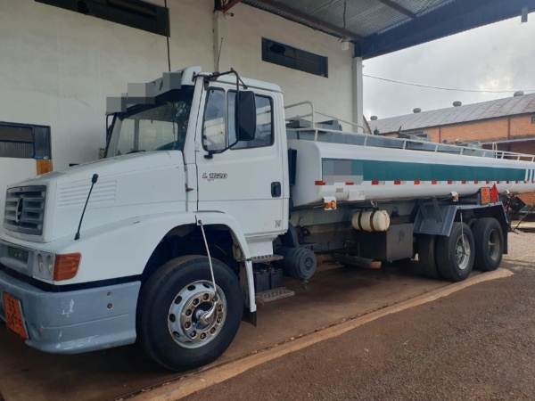 Caminhão Mercedes Benz L1620 ano 1997