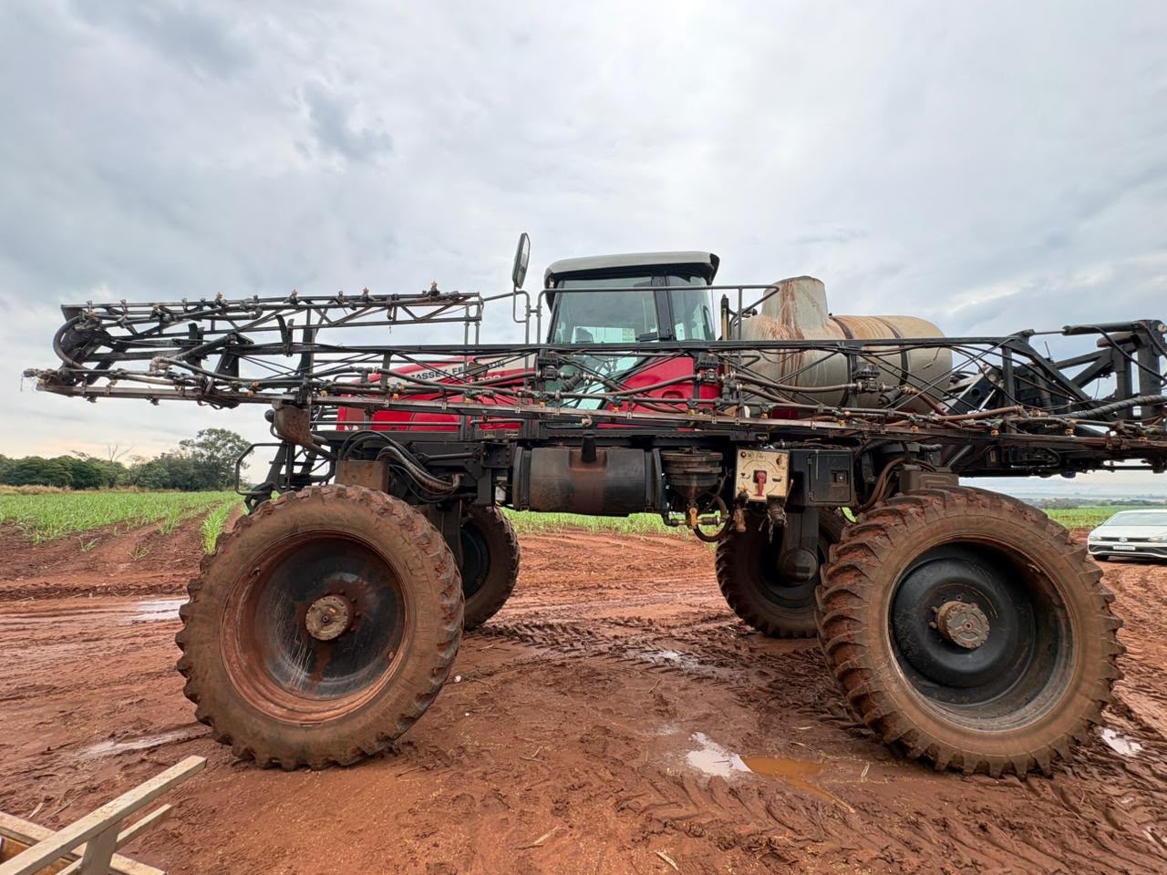 Pulverizador Autopropelido Massey Ferguson MF 9030 ano 2015