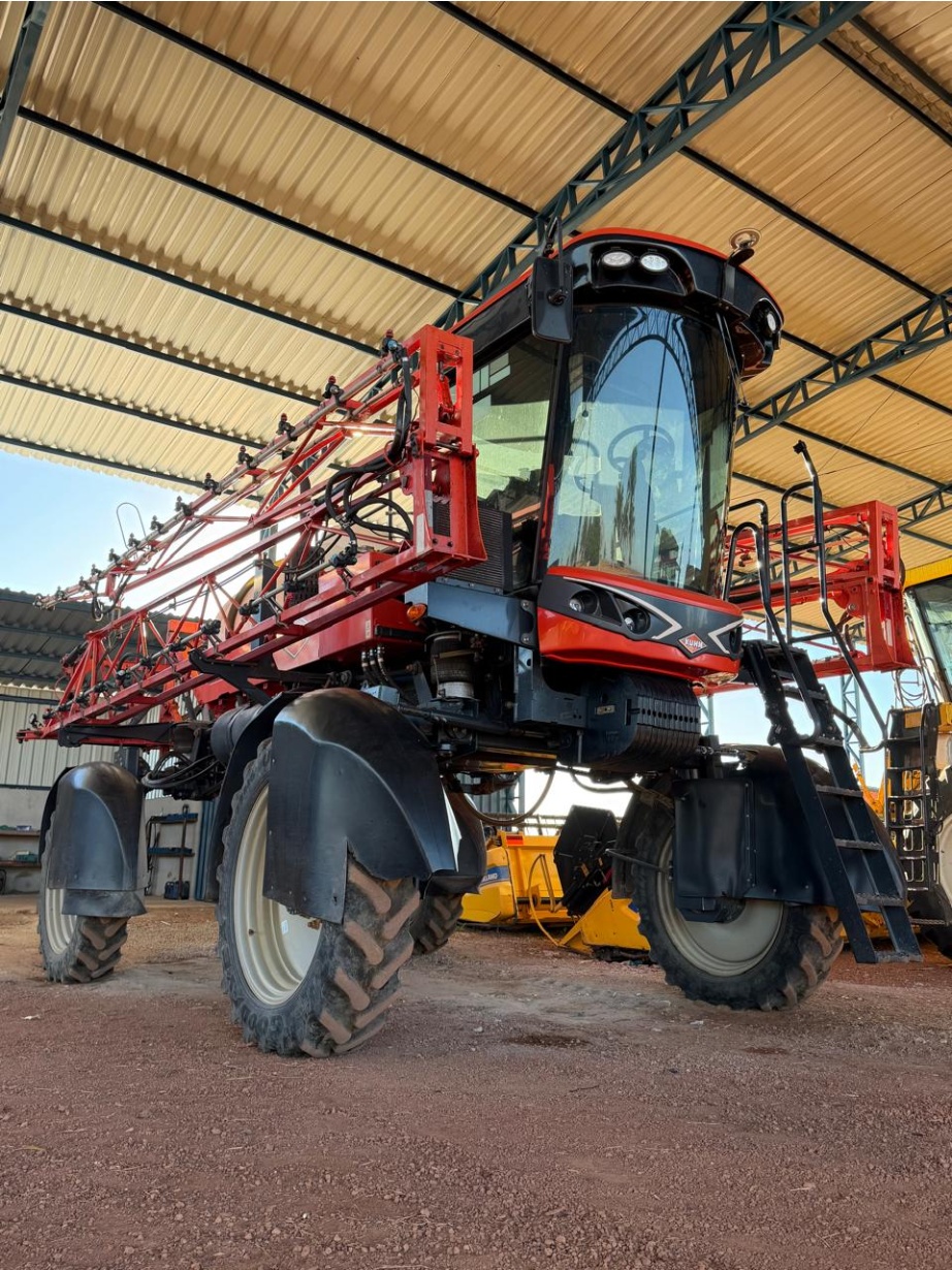 Pulverizador Autopropelido Kuhn Boxer 2000 M ano 2020