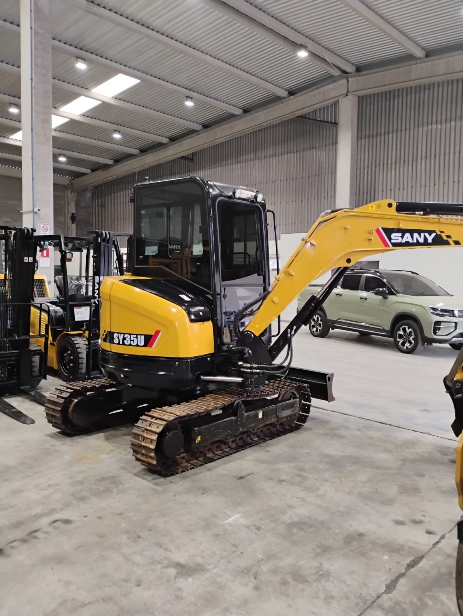 Mini Escavadeira SANY SY35 U ano 2022