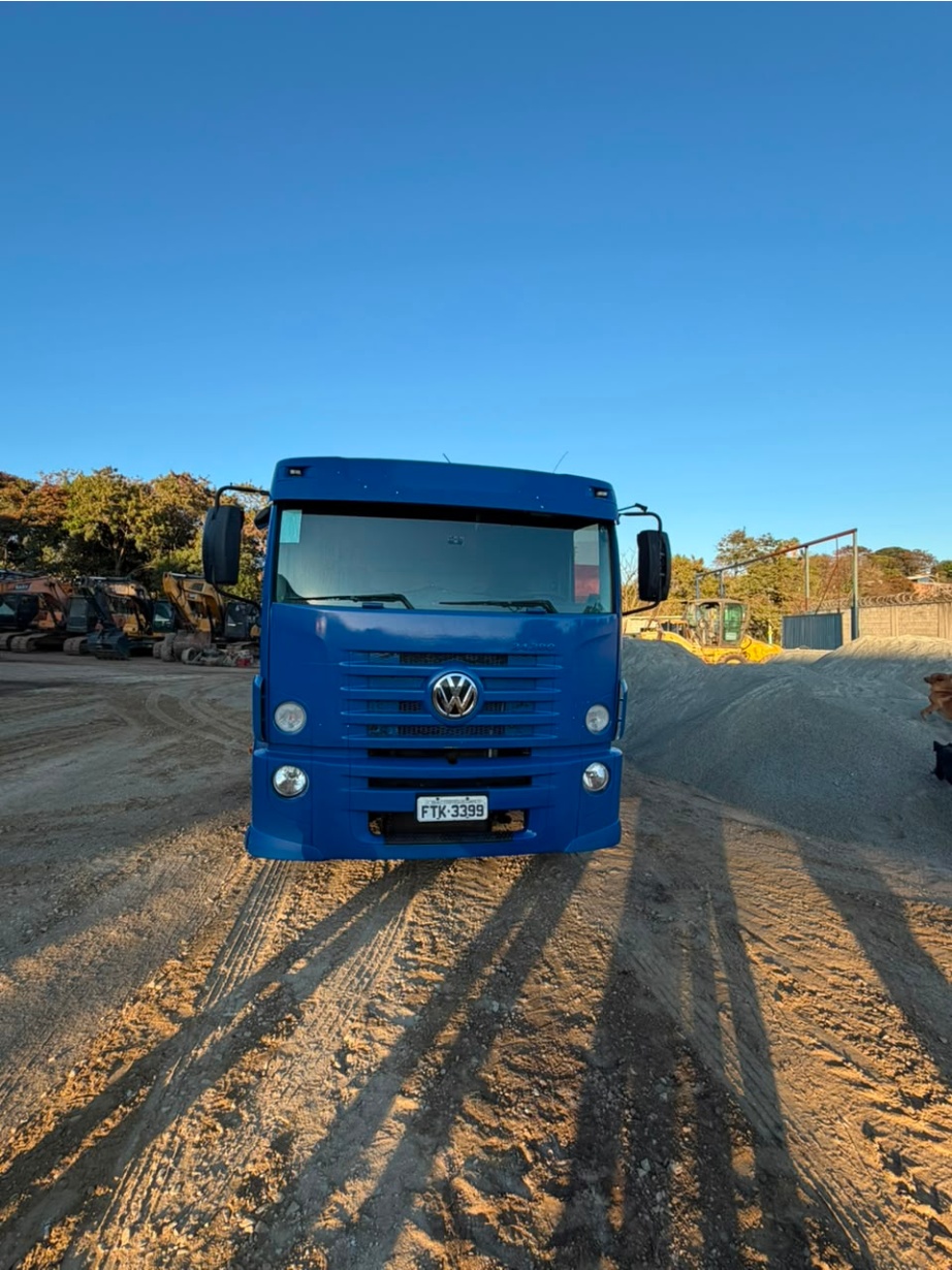 Caminhão Volkswagen 24.280 CRM 6X2 ano 2018