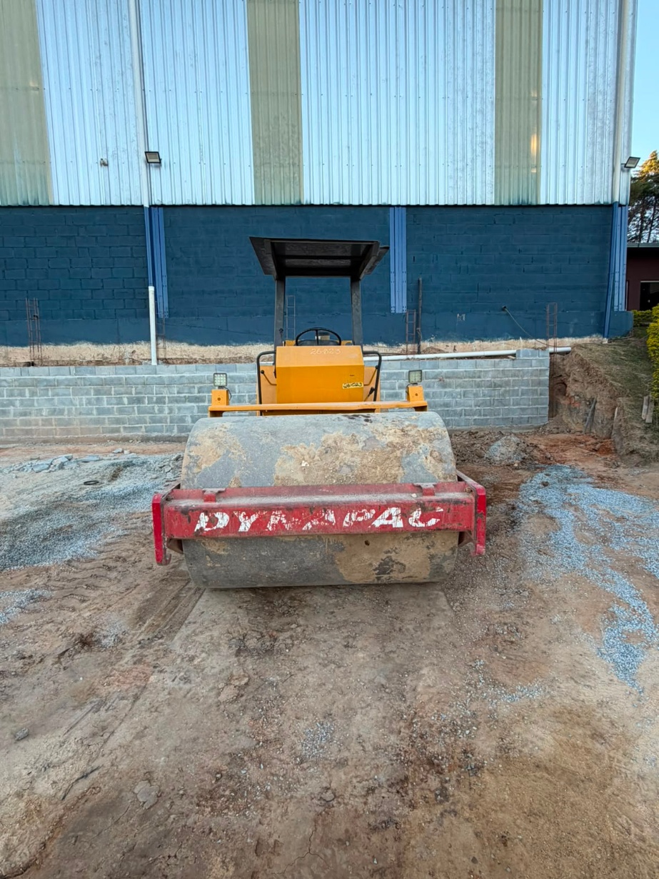 Rolo Compactador Dynapac CA15 ano 1995