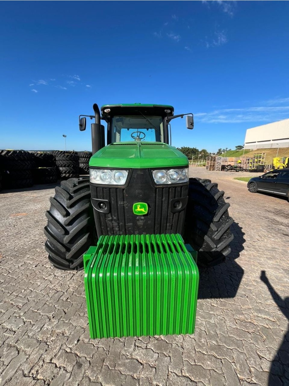 Trator John Deere 8270R ano 2018