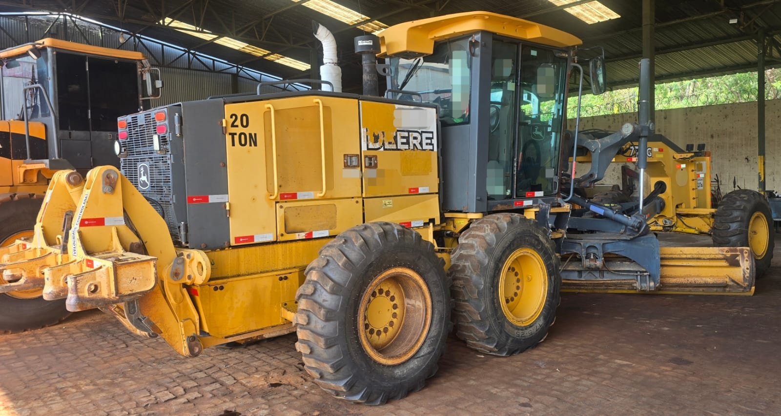 Motoniveladora John Deere 672G