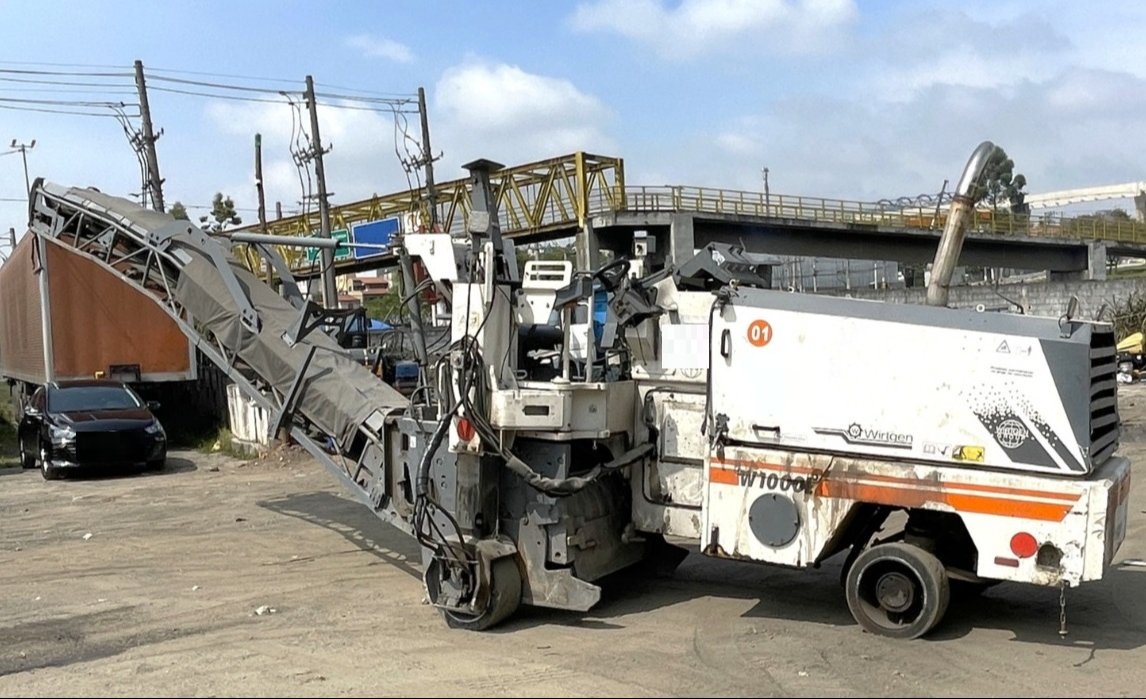 Fresadora Wirtgen W1000L ano 2005