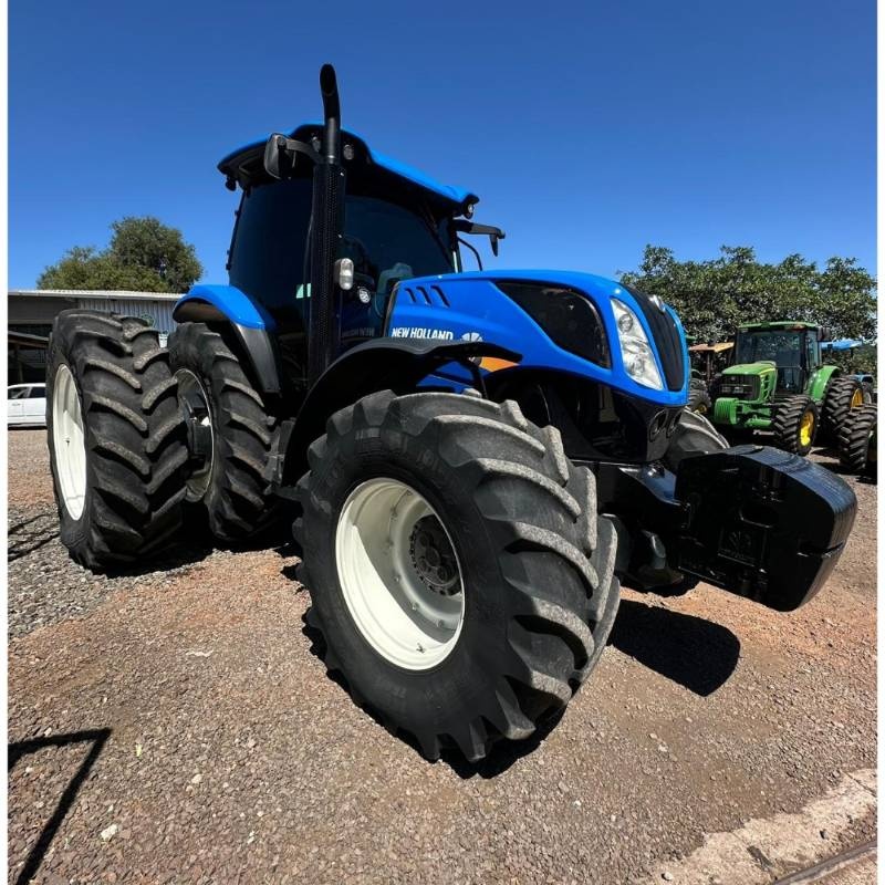 Trator New Holland T 7.260 ano 2021