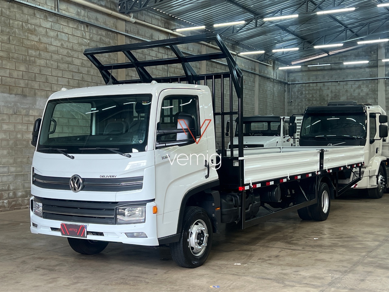 Caminhão Volkswagen 11-180 Delivery 2P ano 2023