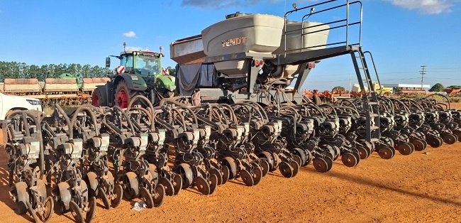 Plantadeira Fendt Momentum - 36 a 40 linhas ano 2019