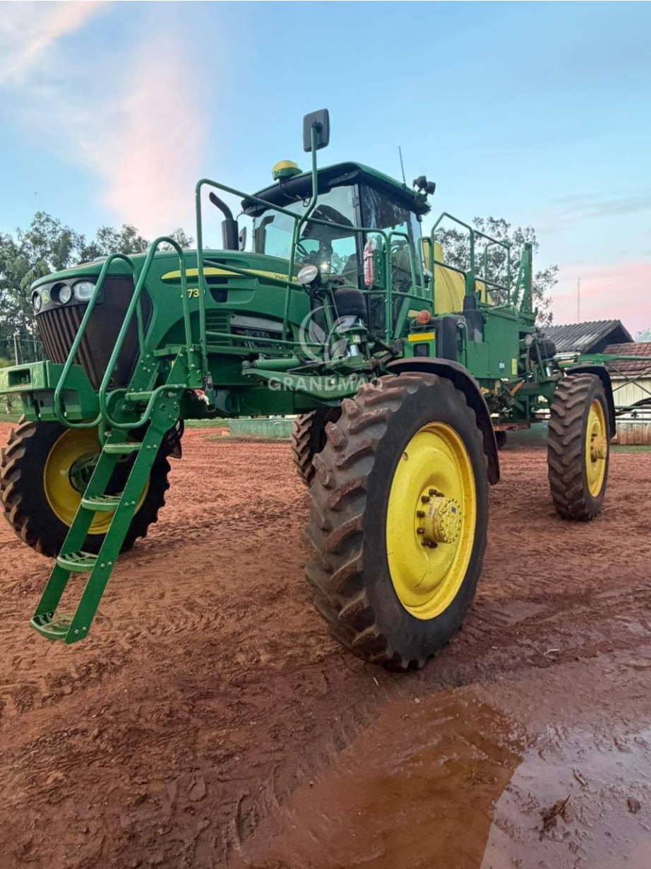 Pulverizador Autopropelido John Deere 4730 ano 2018