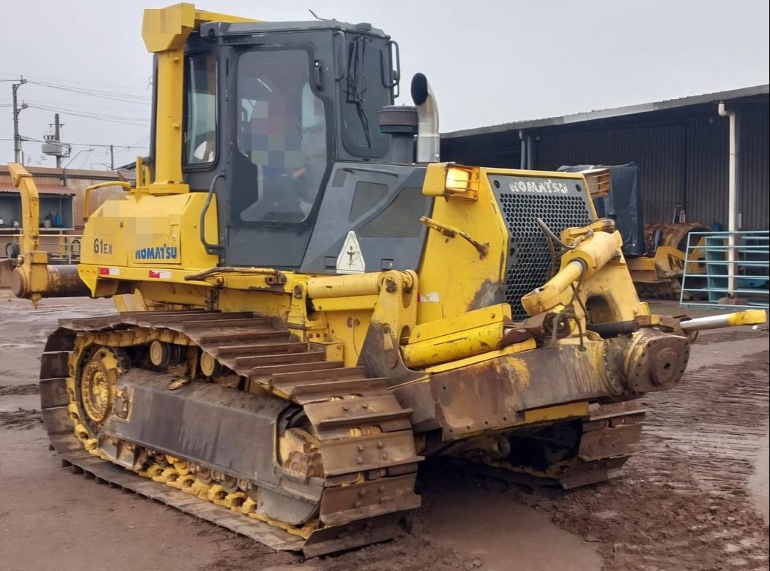 Trator de Esteira Komatsu D61-EX ano 2014