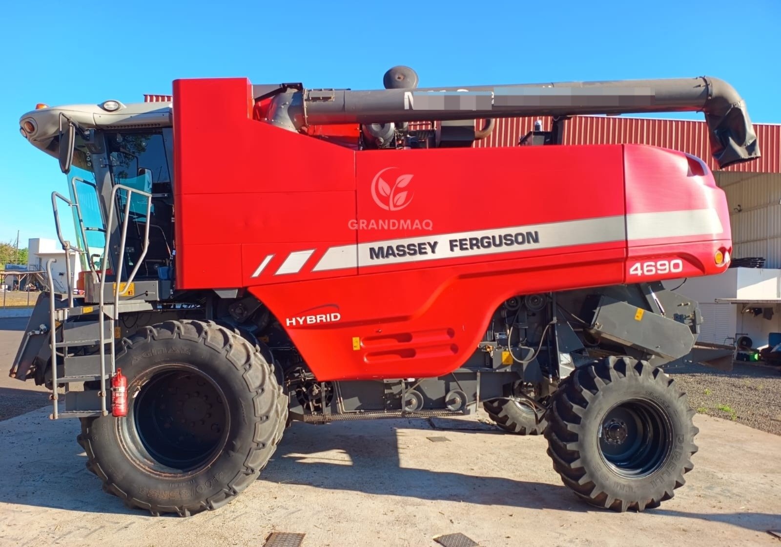 Colheitadeira Massey Ferguson MF 4690 ano 2019