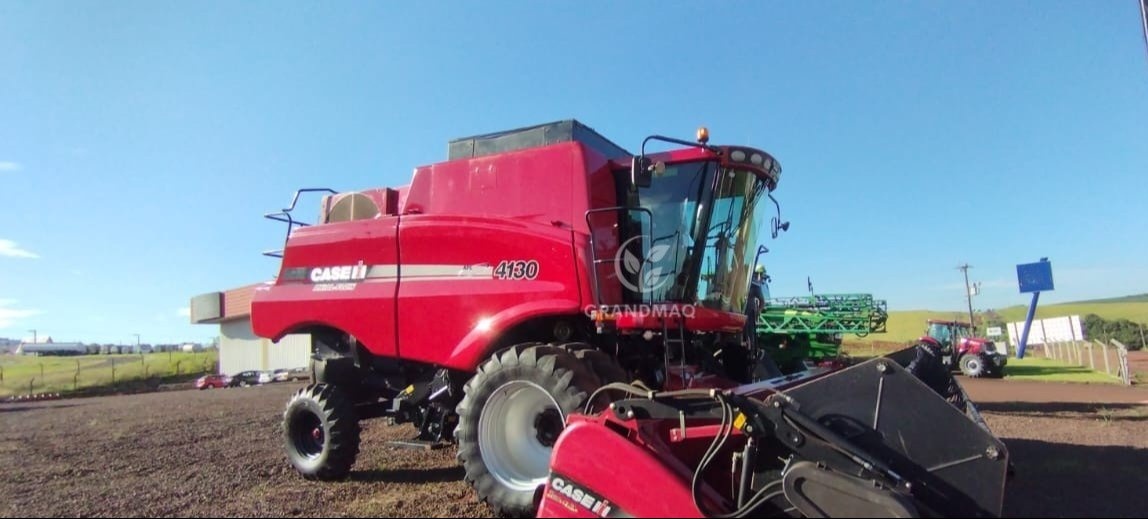 Colheitadeira Case AXIAL-FLOW 4130 ano 2018