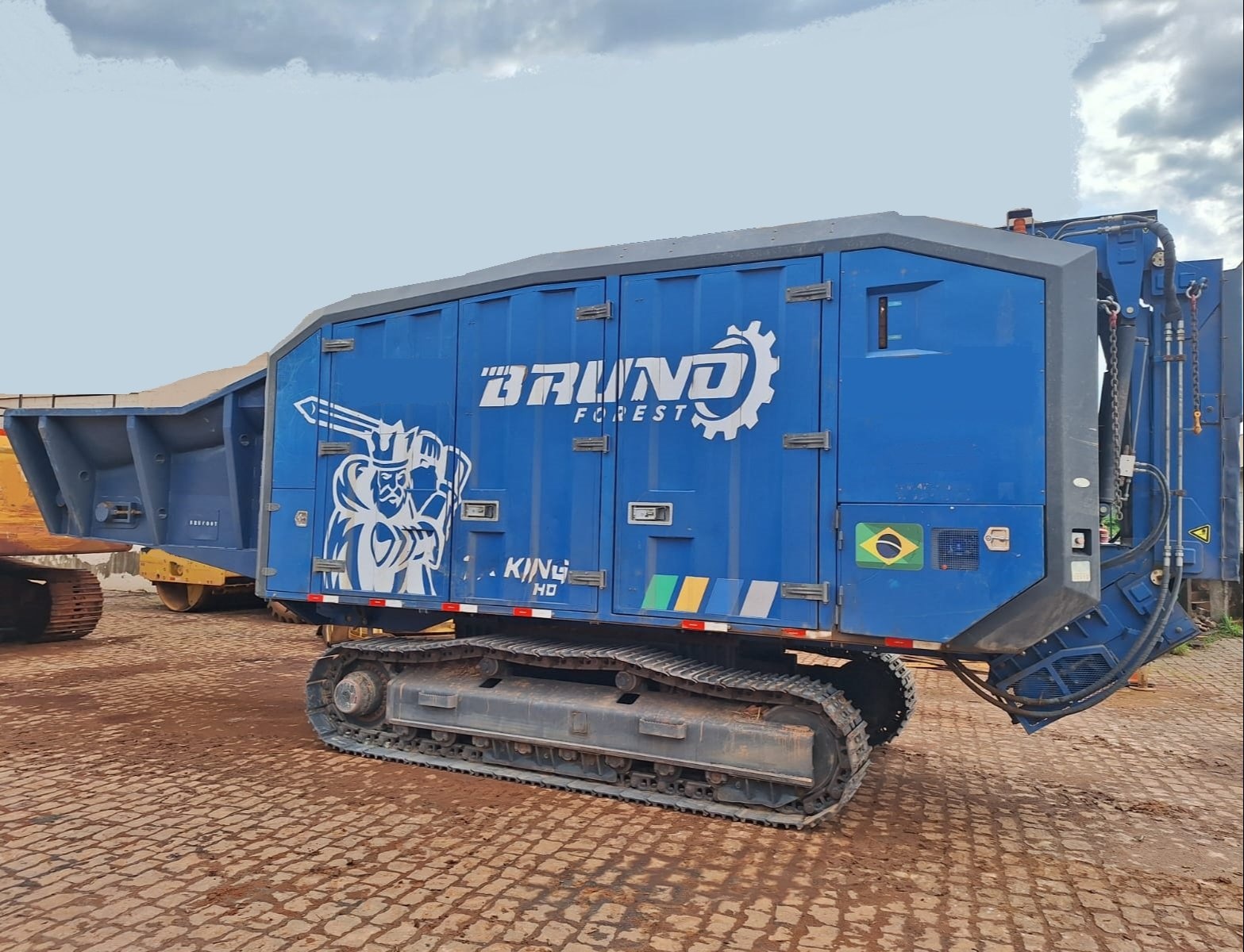 Triturador Florestal Bruno Forest King SR ano 2023