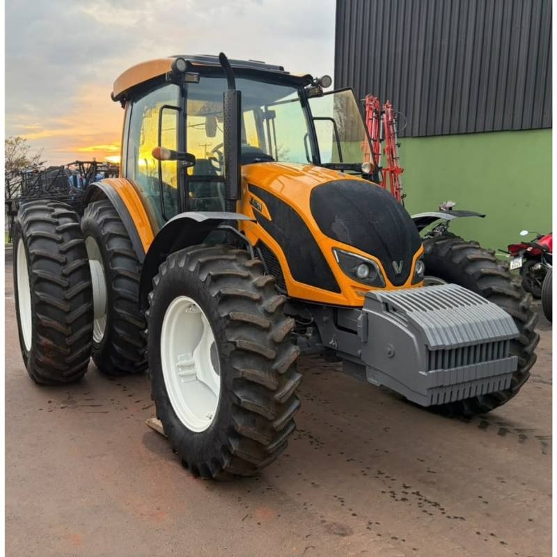 Trator Valtra A144 ano 2022