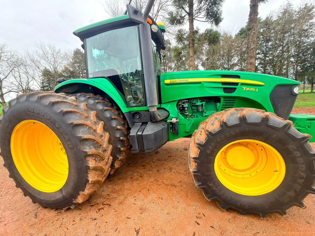 Trator John Deere 7200 J ano 2018