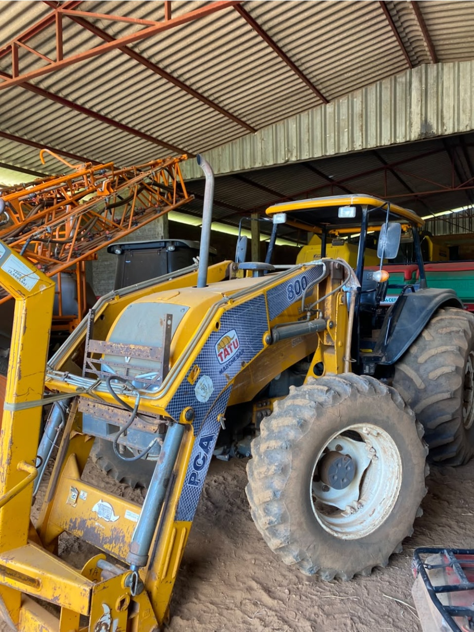 Trator Valtra BM 125I ano 2013