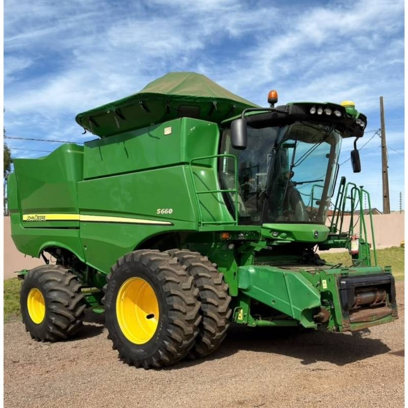 Colheitadeira John Deere S660 ano 2016