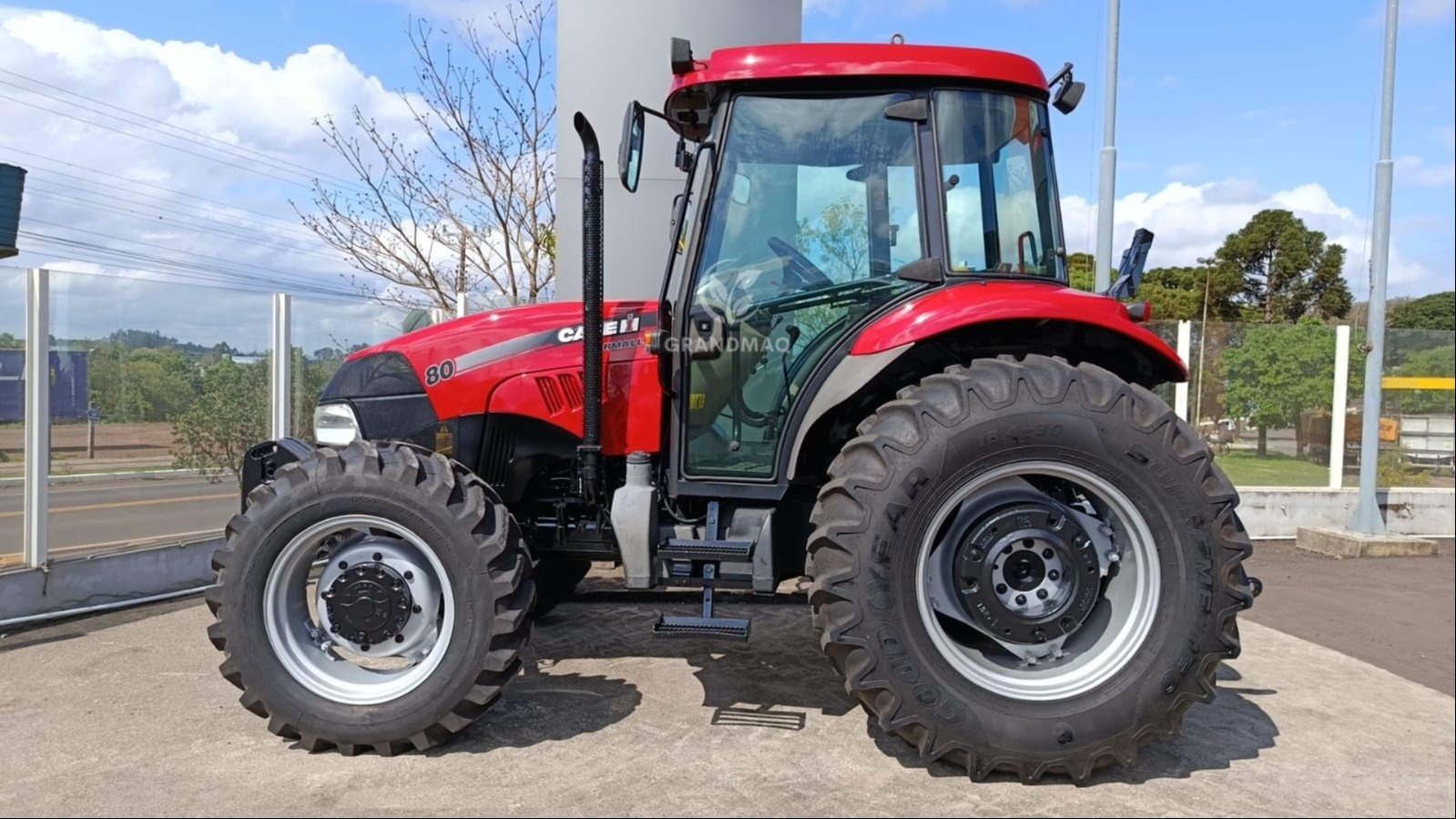 Trator Case Farmall 80 ano 2013