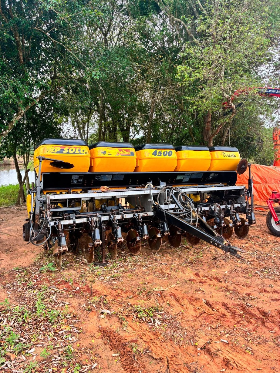 Plantadeira Baldan PP SOLO 4500 ano 2003