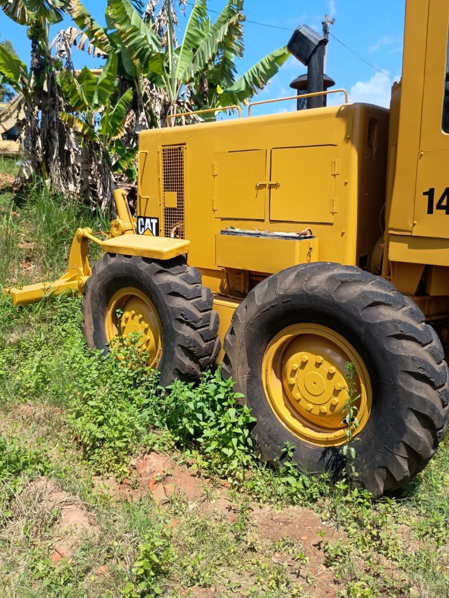 Motoniveladora Caterpillar 140G ano 1994