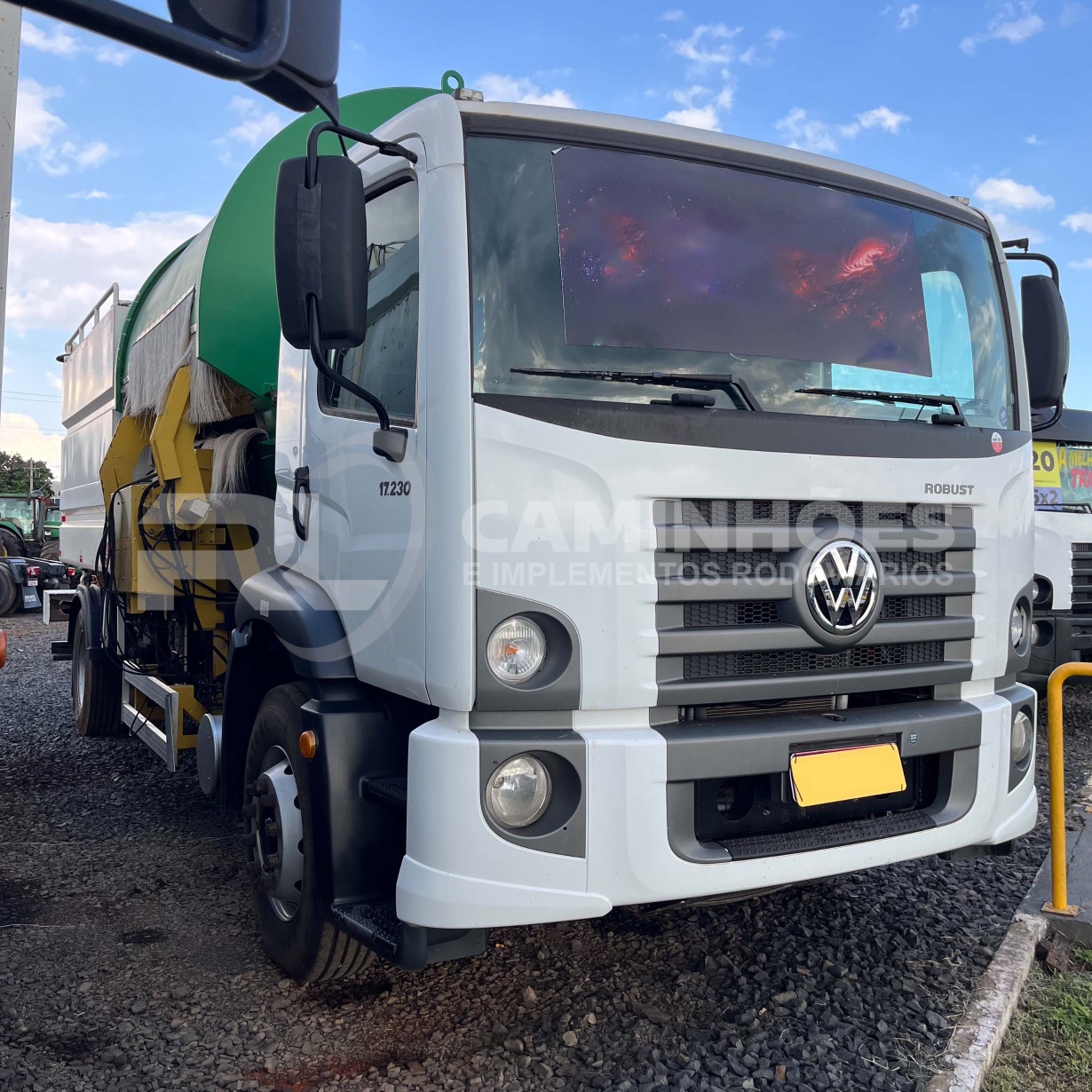 Caminhão Volkswagen 17.230 ano 2022