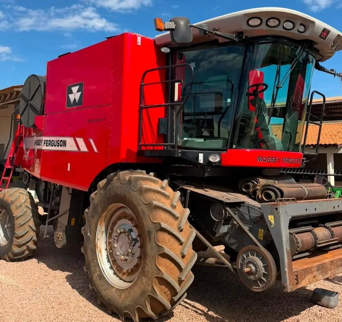 Colheitadeira Massey Ferguson MF 9790 ATR II ano 2011