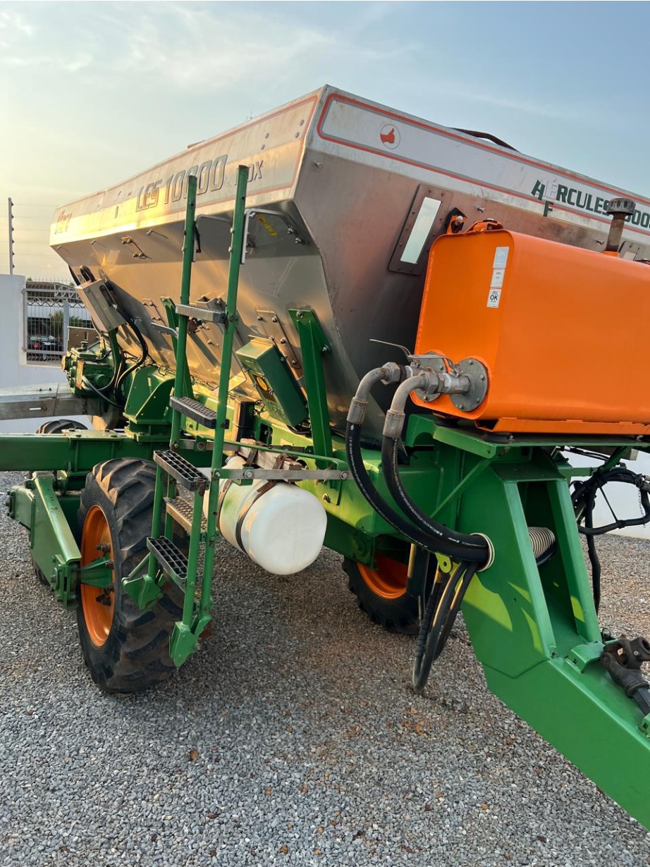 Distribuidor Stara HERCULES 10.000 ano 2019