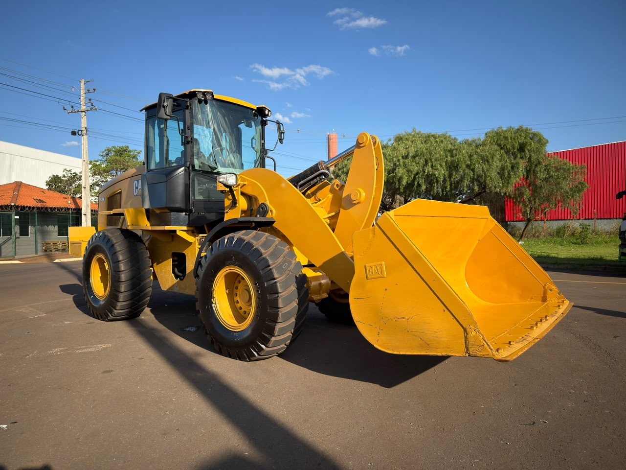 Pá Carregadeira Caterpillar 938K ano 2022