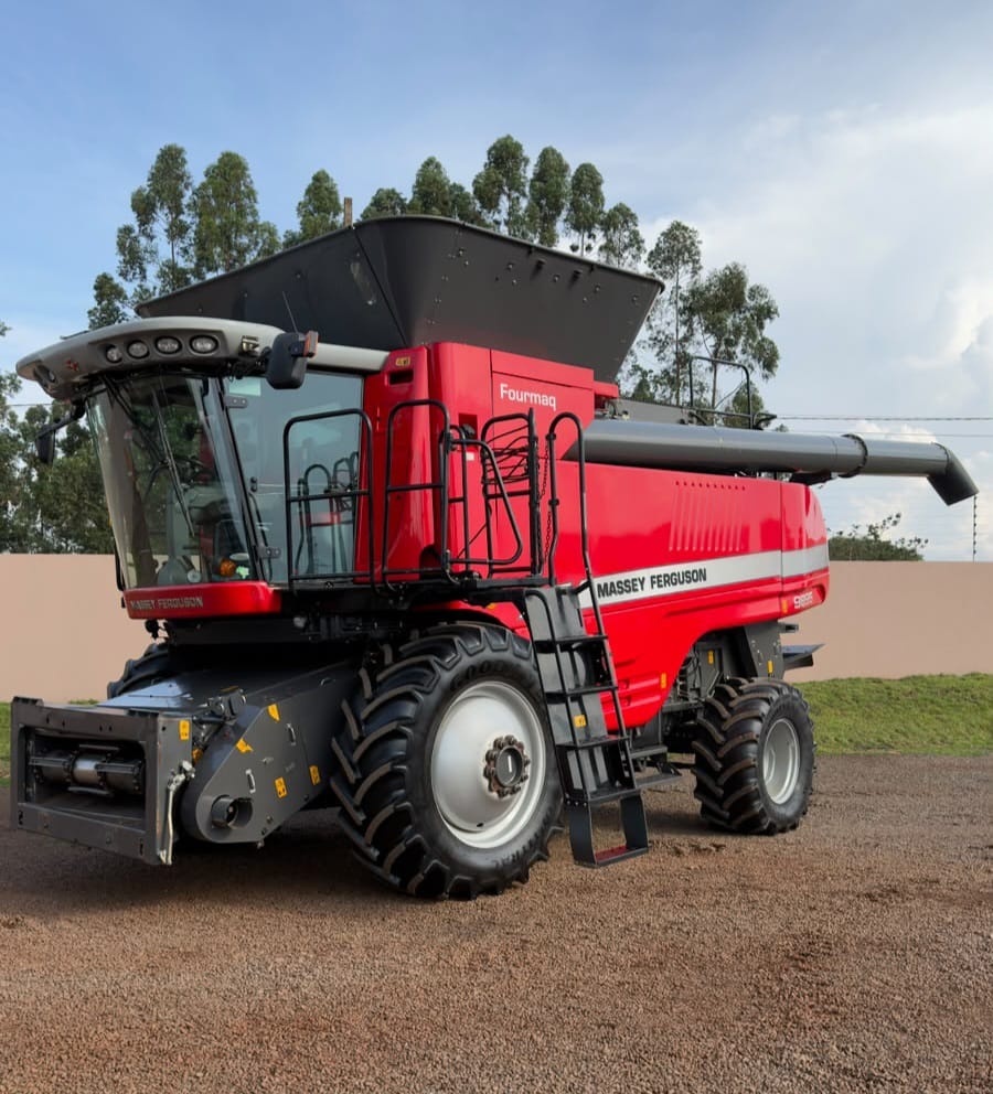Colheitadeira Massey Ferguson Colheitadeira Massey ferguson 9895 2021 40 pés