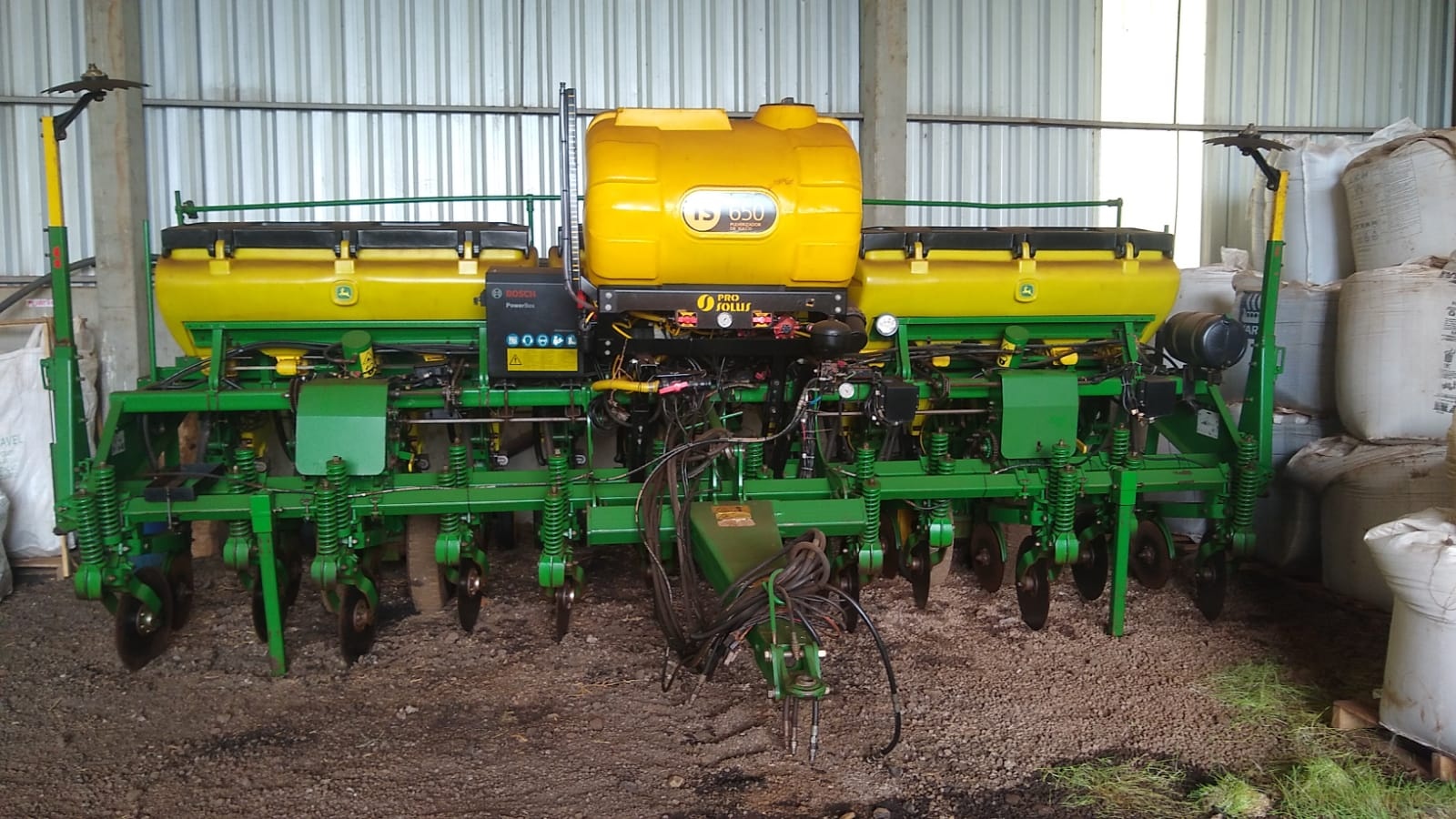 Plantadeira John Deere 1113 ano 2018