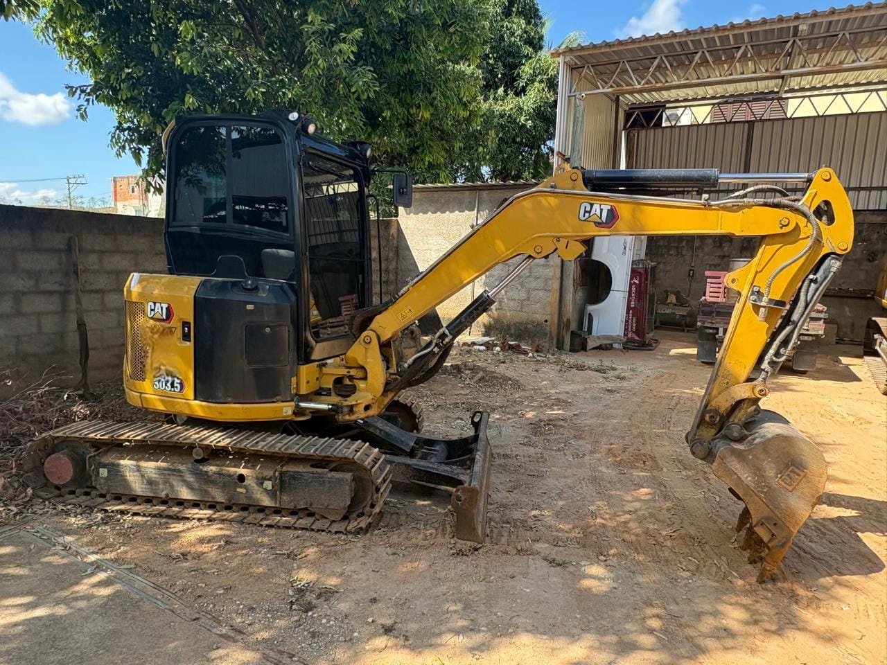 Mini Escavadeira Caterpillar 303.5D ano 2022