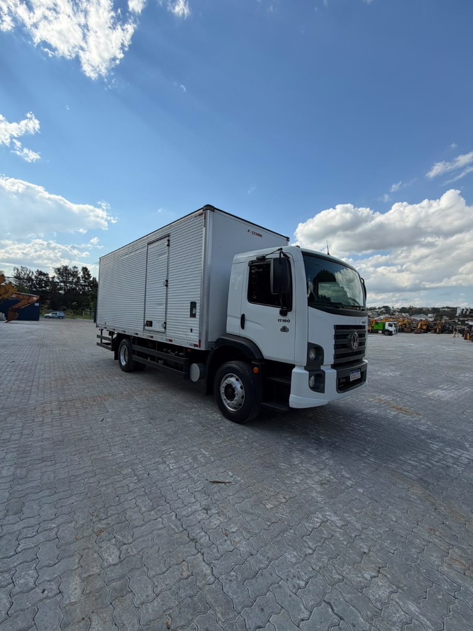 Caminhão Volkswagen 17-190 Robust ano 2021