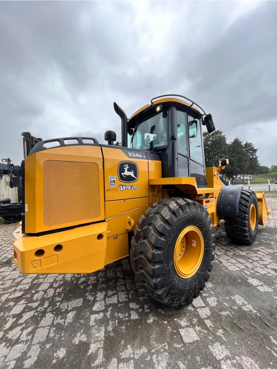 Pá Carregadeira John Deere 524K II ano 2022