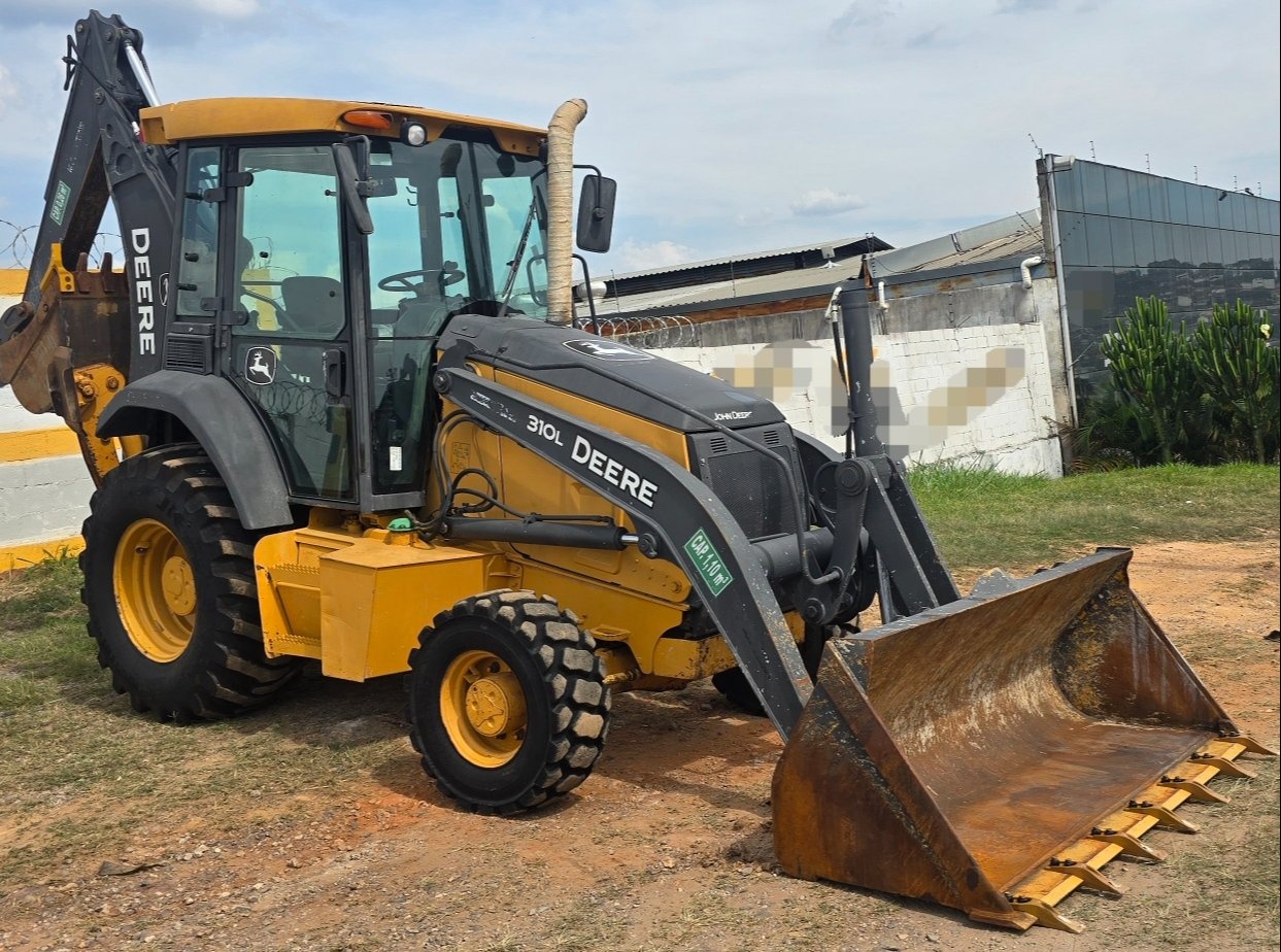 Retroescavadeira John Deere 310L ano 2021