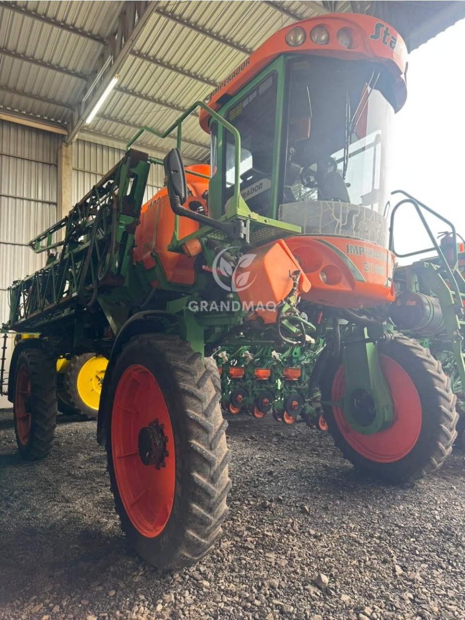 Pulverizador Autopropelido Stara IMPERADOR 3100 ano 2013
