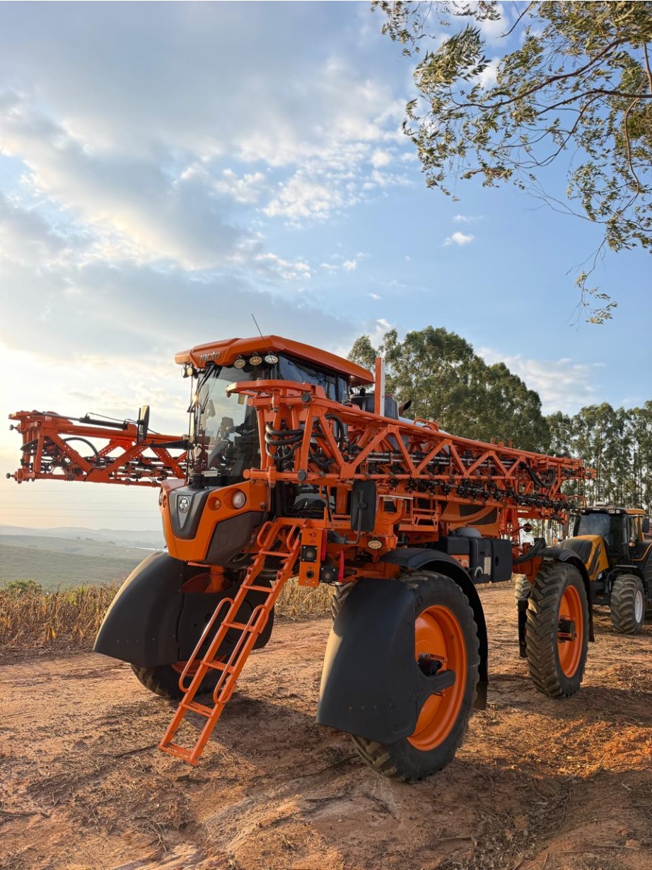 Pulverizador Autopropelido Jacto 3030 Uniport ano 2022