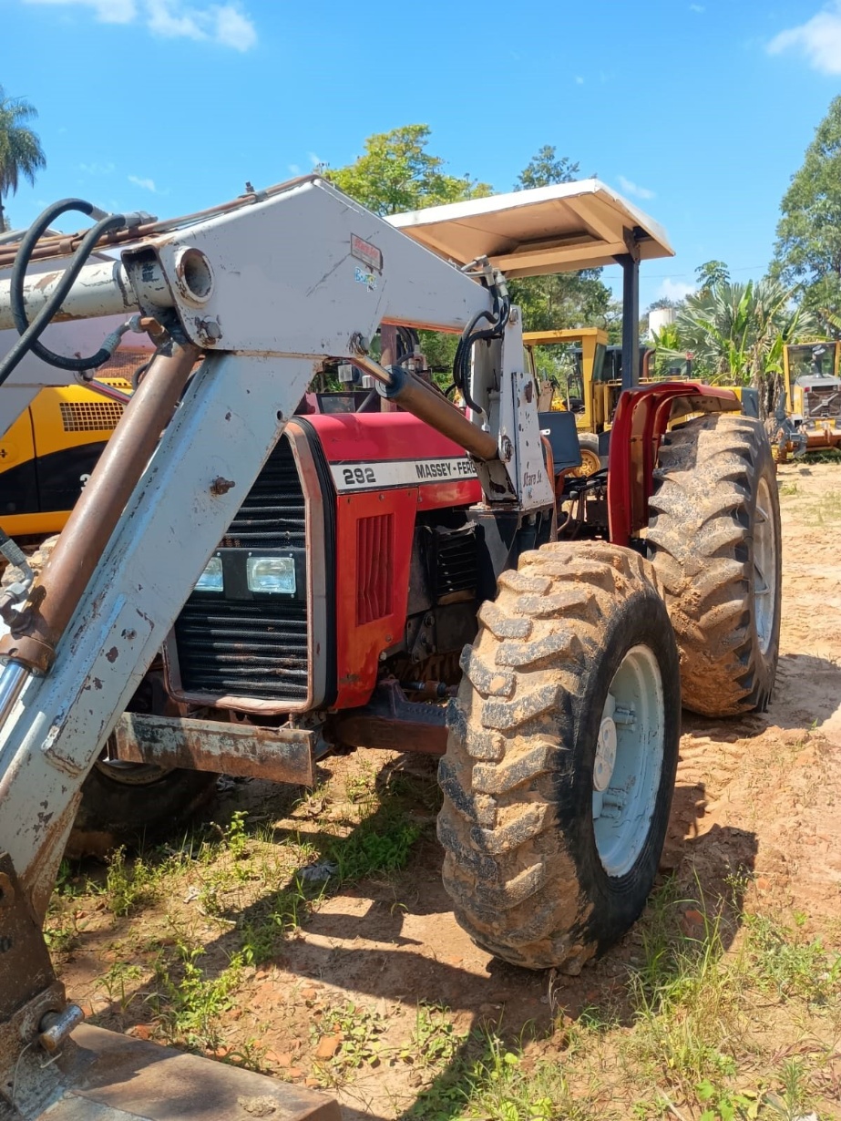 Trator Massey Ferguson MF 292 ano 1992