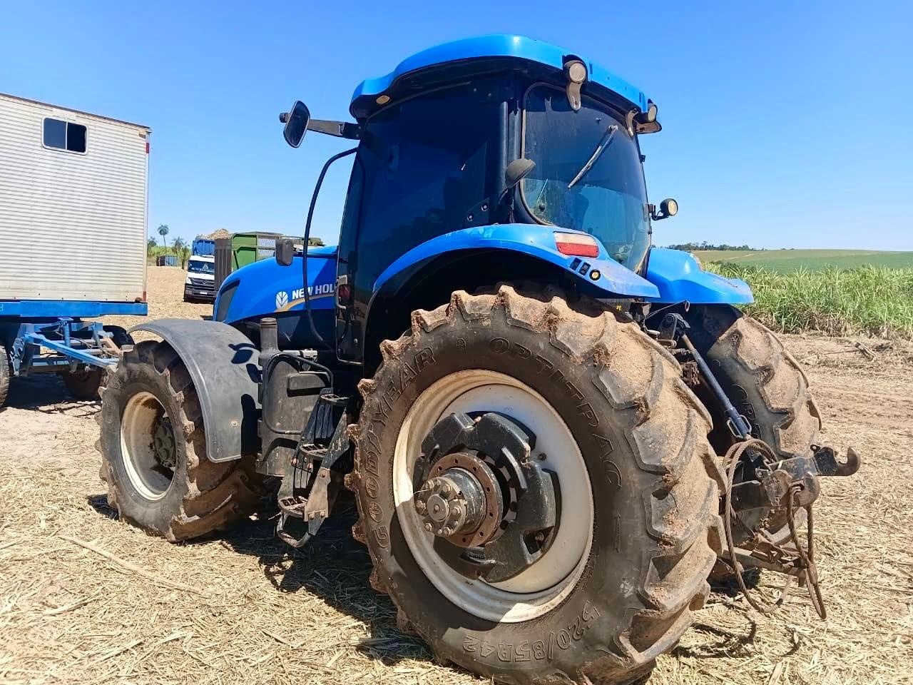 Trator New Holland T7.245 ano 2019