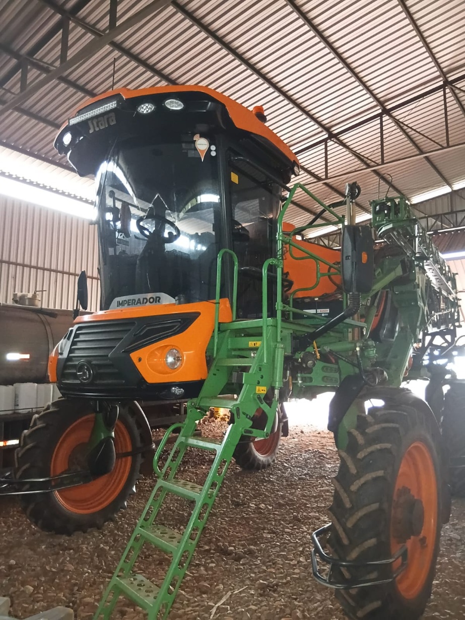 Pulverizador Autopropelido Stara Imperador 2000 ano 2020