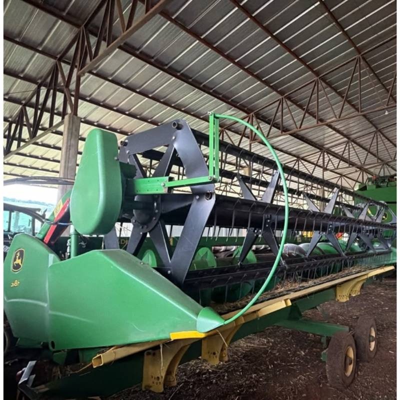 Plataforma John Deere 618F ano 2020