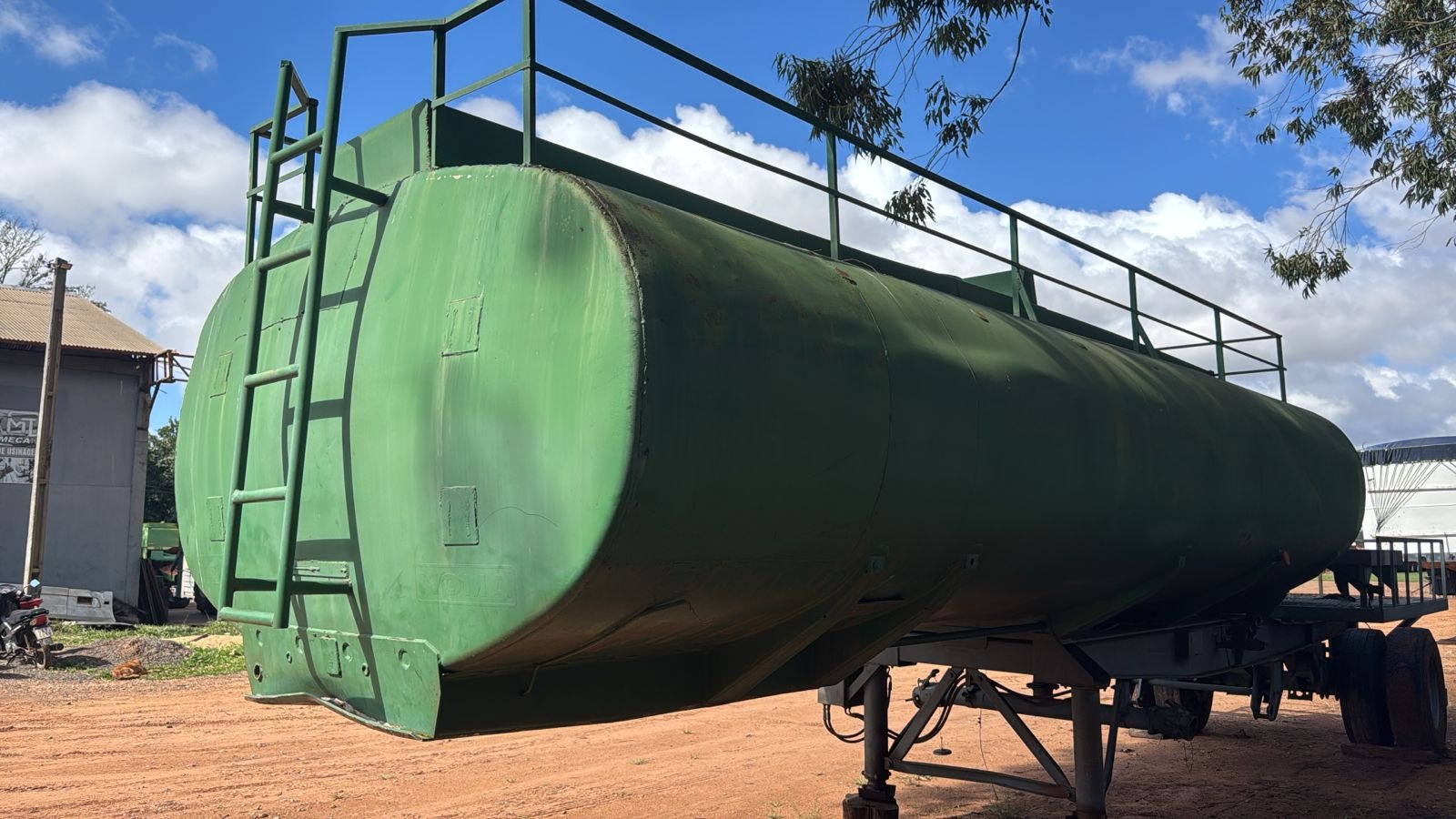 Carreta Tanque Agrícola NOMA 32.000 litros ano 1998