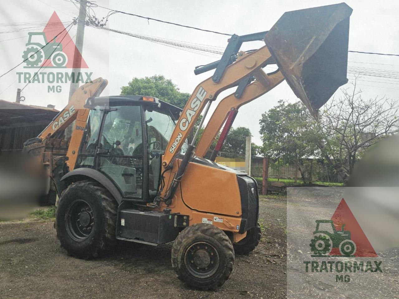 Retroescavadeira Case 580 N  ano 2020