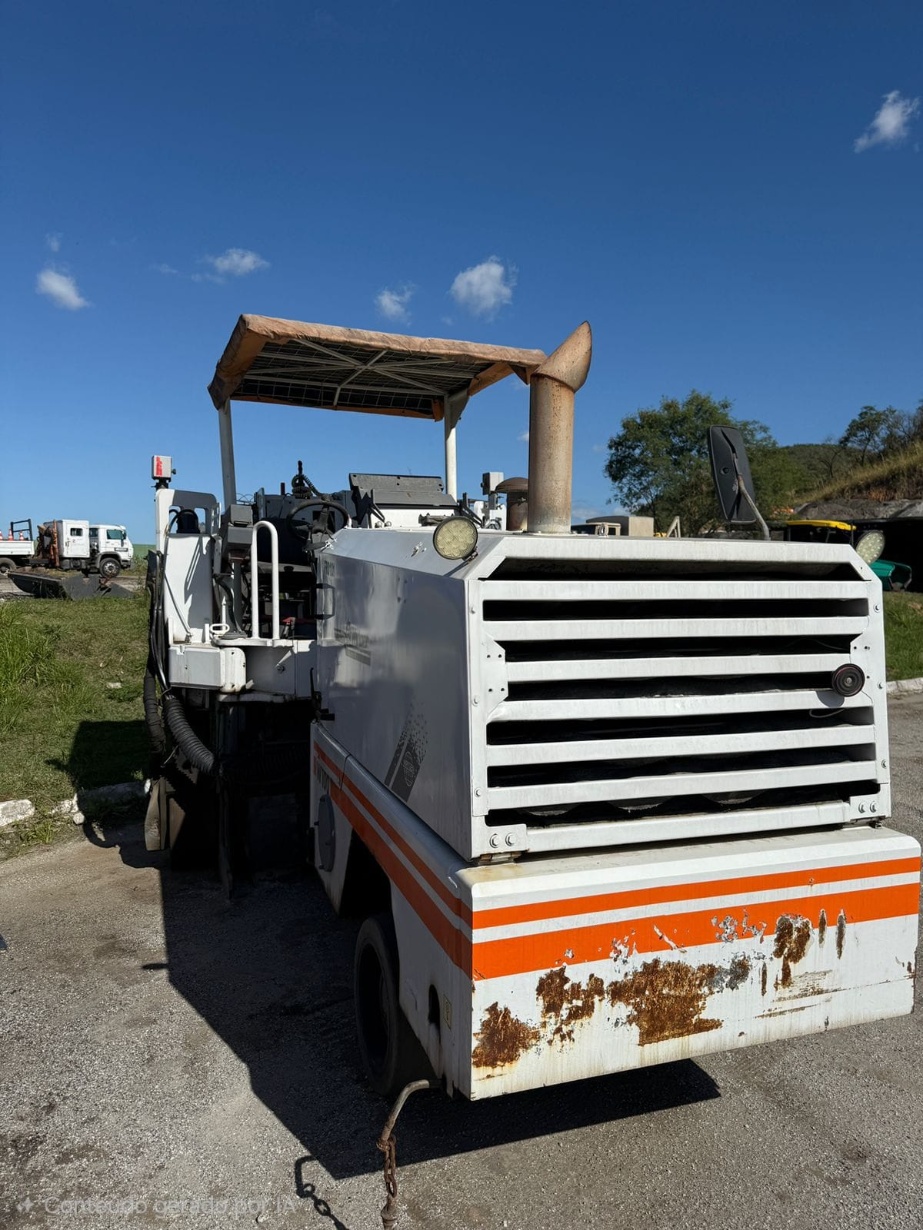 Fresadora Wirtgen W1000L ano 2006