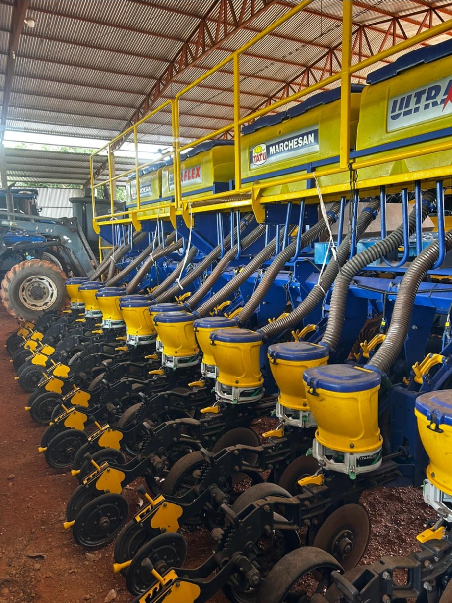 Plantadeira Tatu Marchesan ULTRA FLEX ano 2020