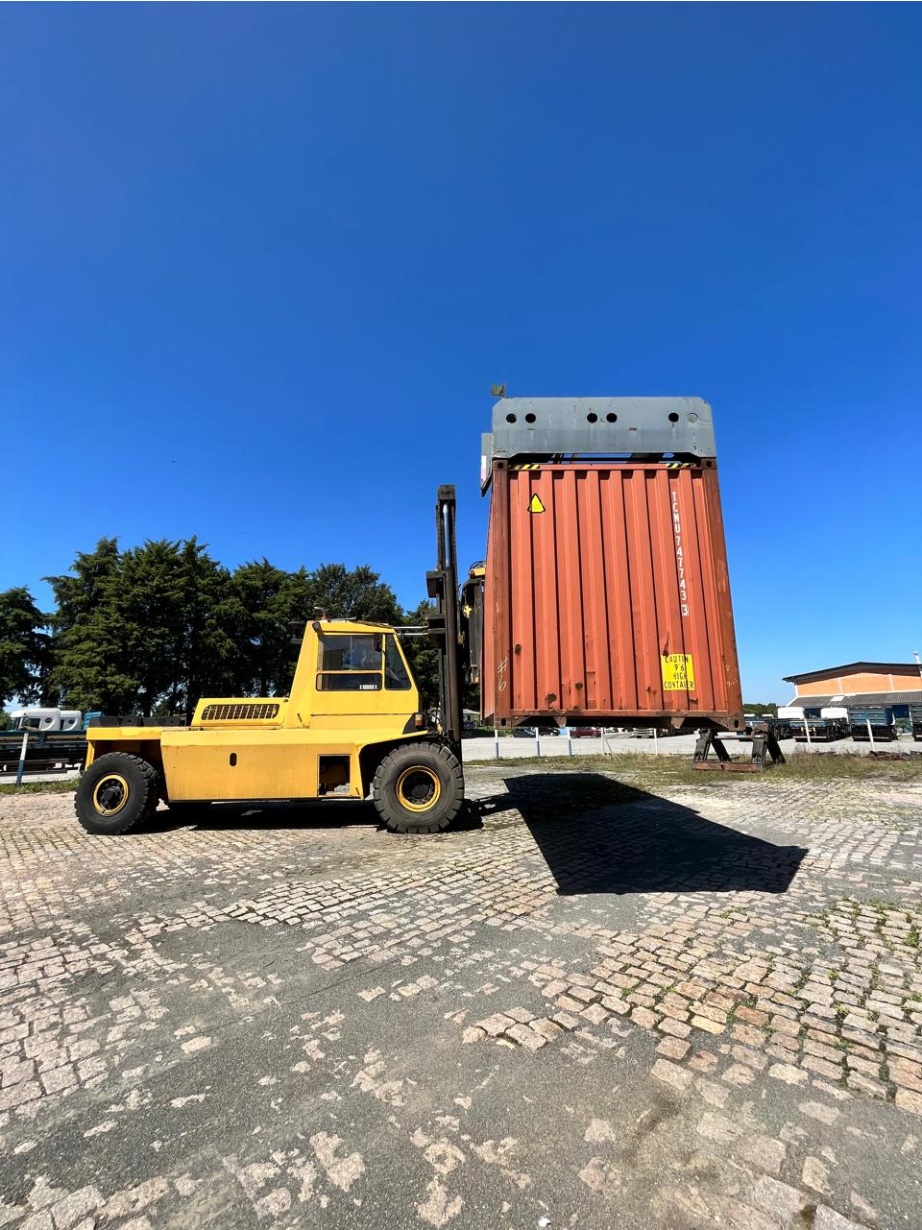 Guindaste Madal MD 30  ano 1992