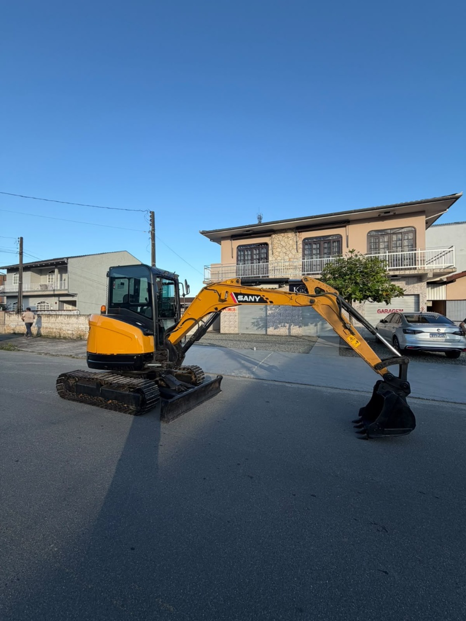 Mini Escavadeira SANY SY35 U ano 2023