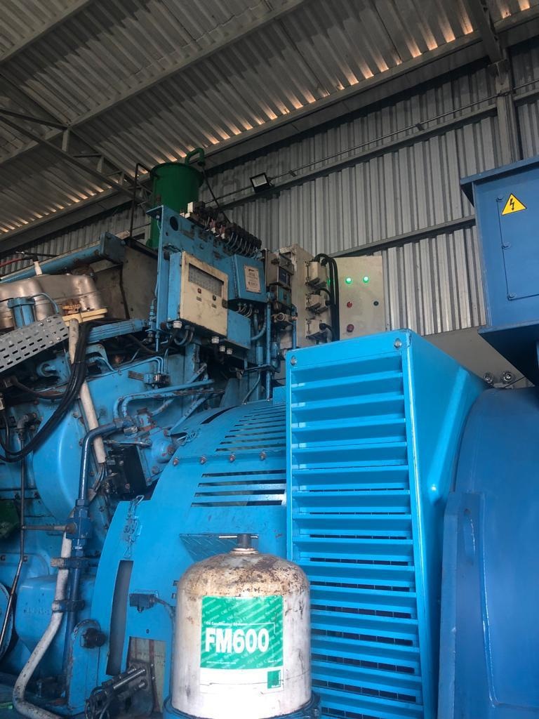 Gerador de Energia Rolls Royce 3700 kVA