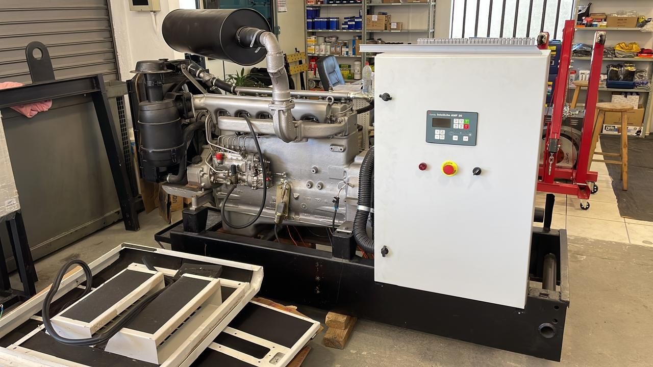 Gerador de Energia Genérica 80 kVA